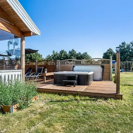 Vicktoria - 1-5km From The Sea In Lolland- Falster And Mon By Interhome Feriehus